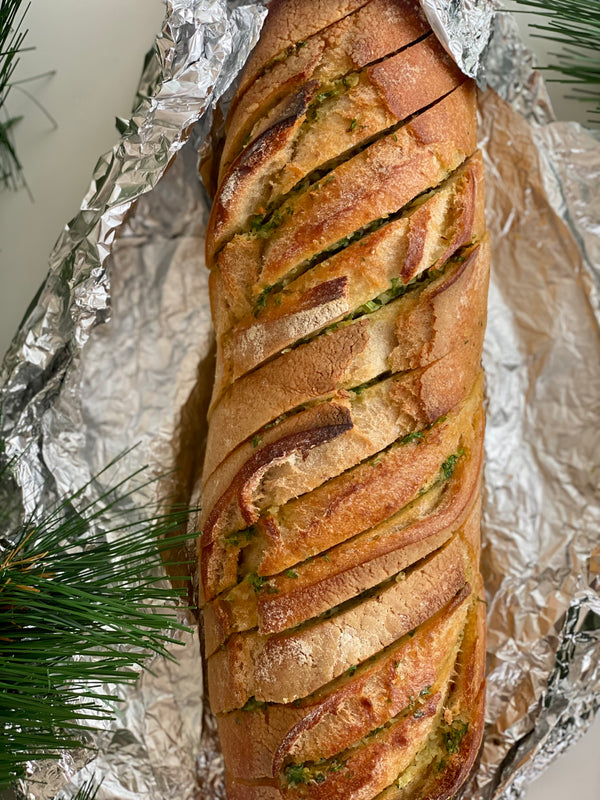 SOURDOUGH GARLIC BREAD